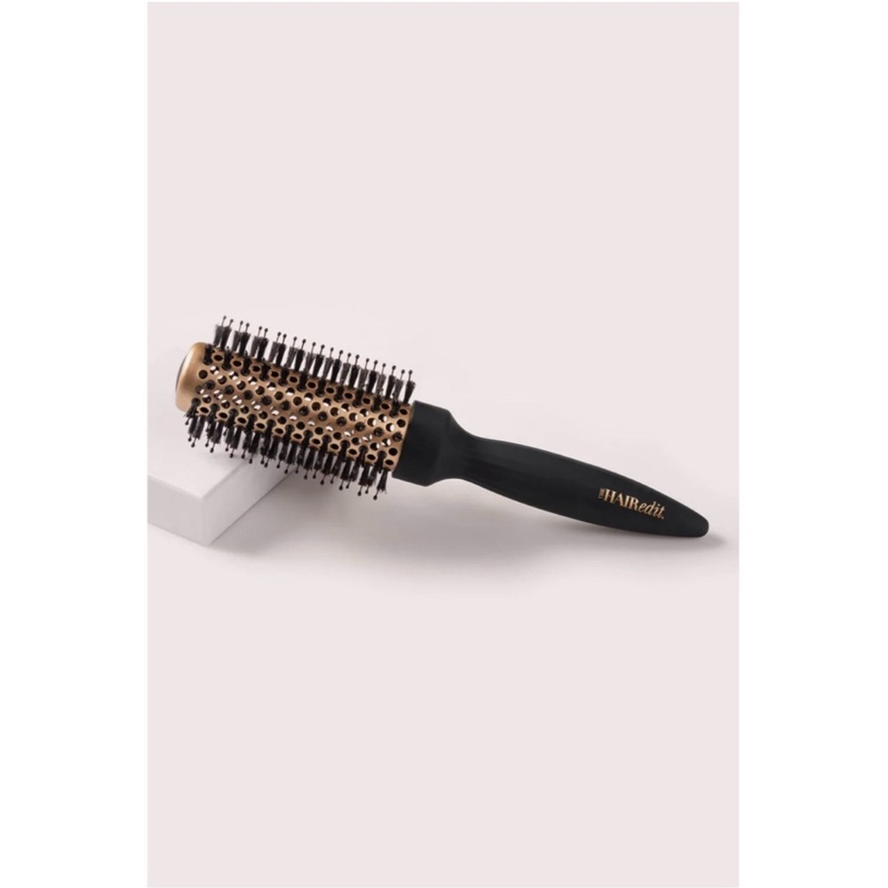 Round Blowdry Hairbrush - Picture 2 of 4